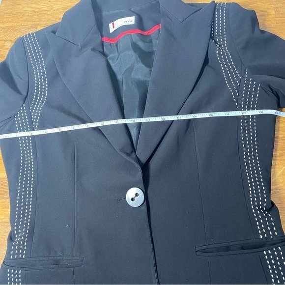 Andy Thê-Anh Canadian Designer Black Blazer Size 6 - Picture 5 of 10